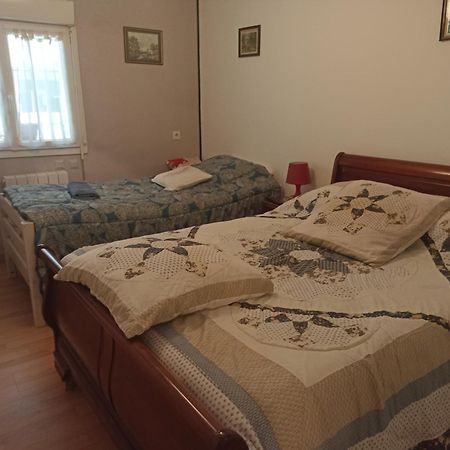Les Chambres Du Rochereuil Bedee Bagian luar foto