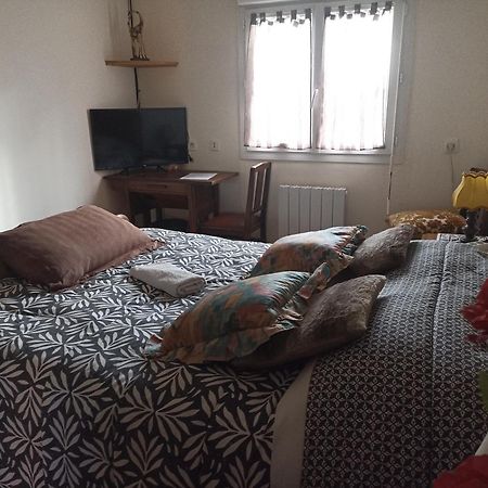 Les Chambres Du Rochereuil Bedee Bagian luar foto